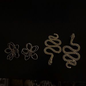 🩷 gold earrings flower and snakes